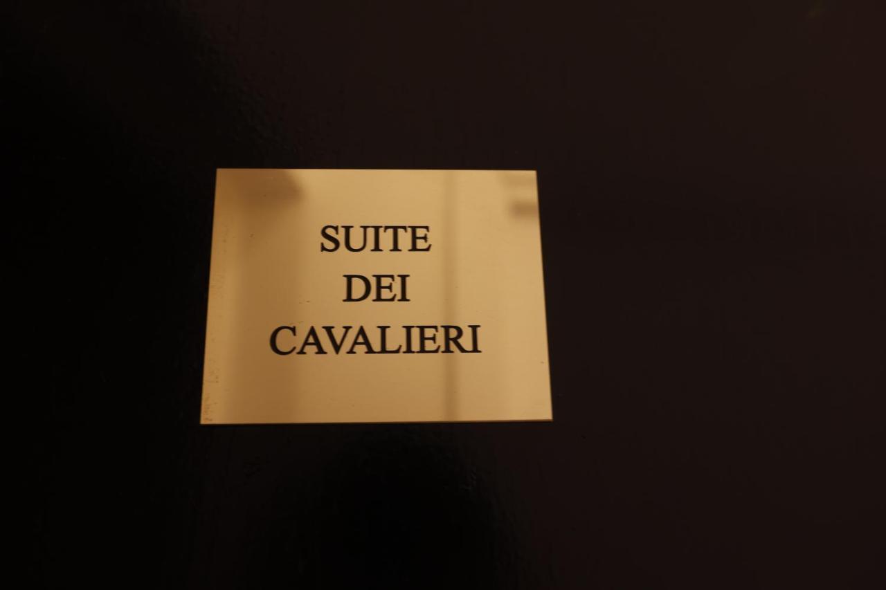 Suite Dei Cavalieri ローマ エクステリア 写真